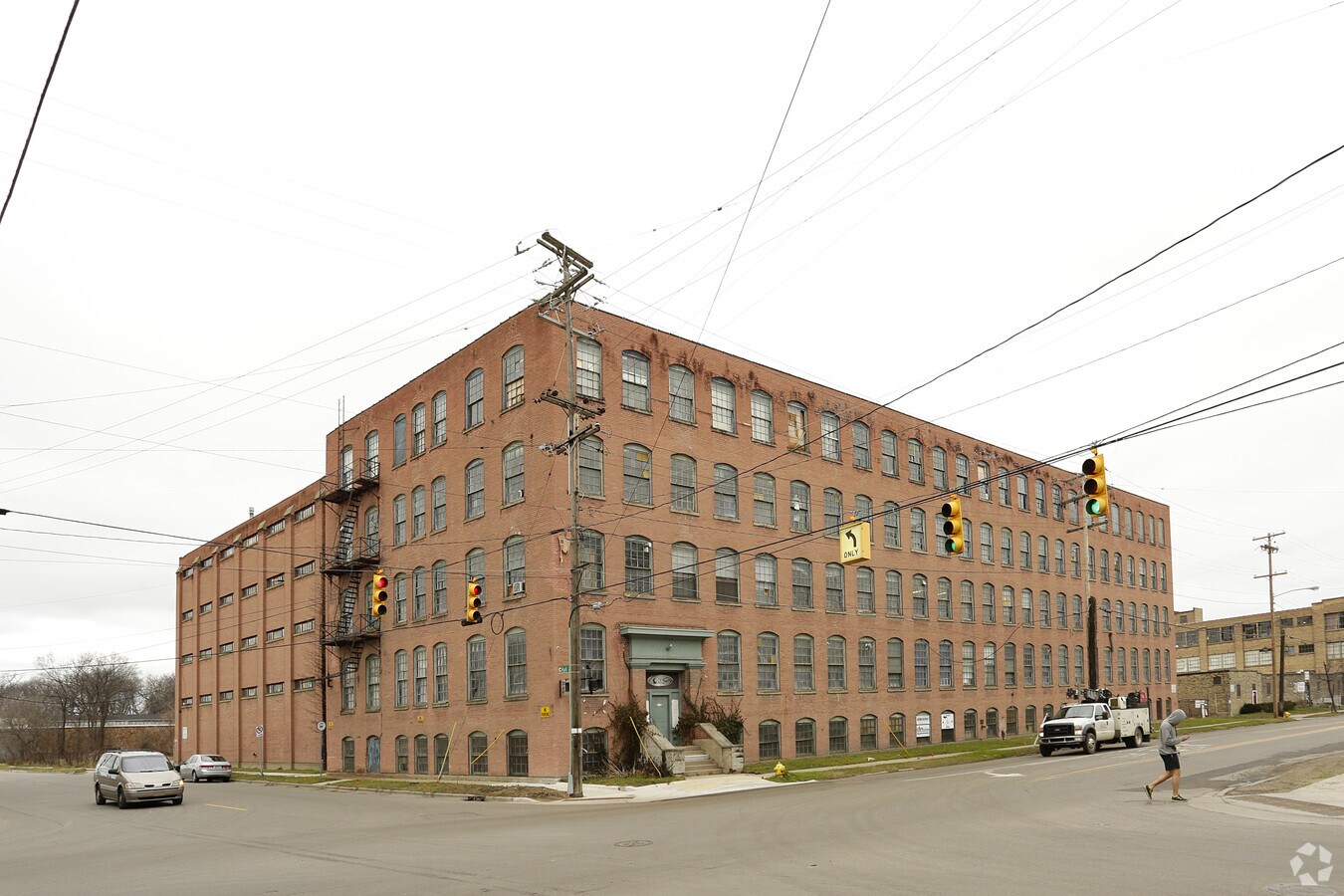 1111 Godfrey Ave, Grand Rapids, MI 49503