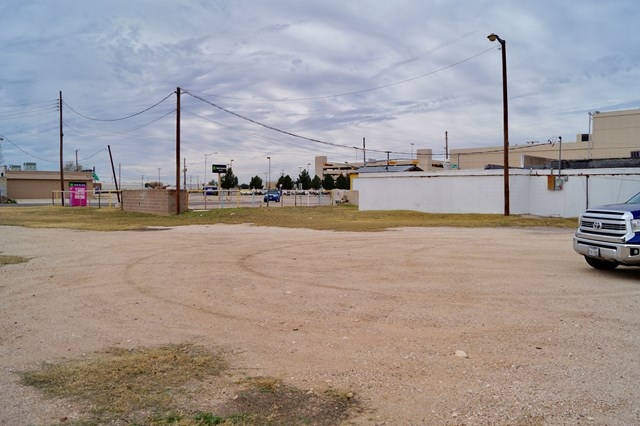 501 W 2nd St, Odessa, TX for sale - Building Photo - Image 2 of 4