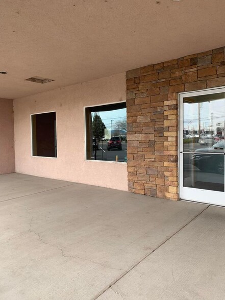 2650 Washburn Hwy, Klamath Falls, OR for sale - Building Photo - Image 1 of 1