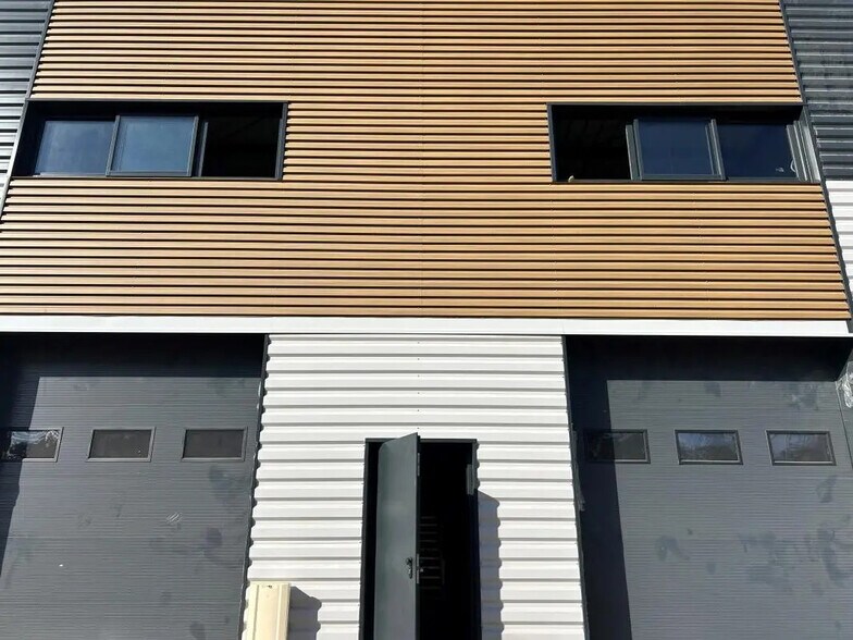 3-7 Rue Des Carrières, Épinay-sur-Seine for lease - Building Photo - Image 2 of 2