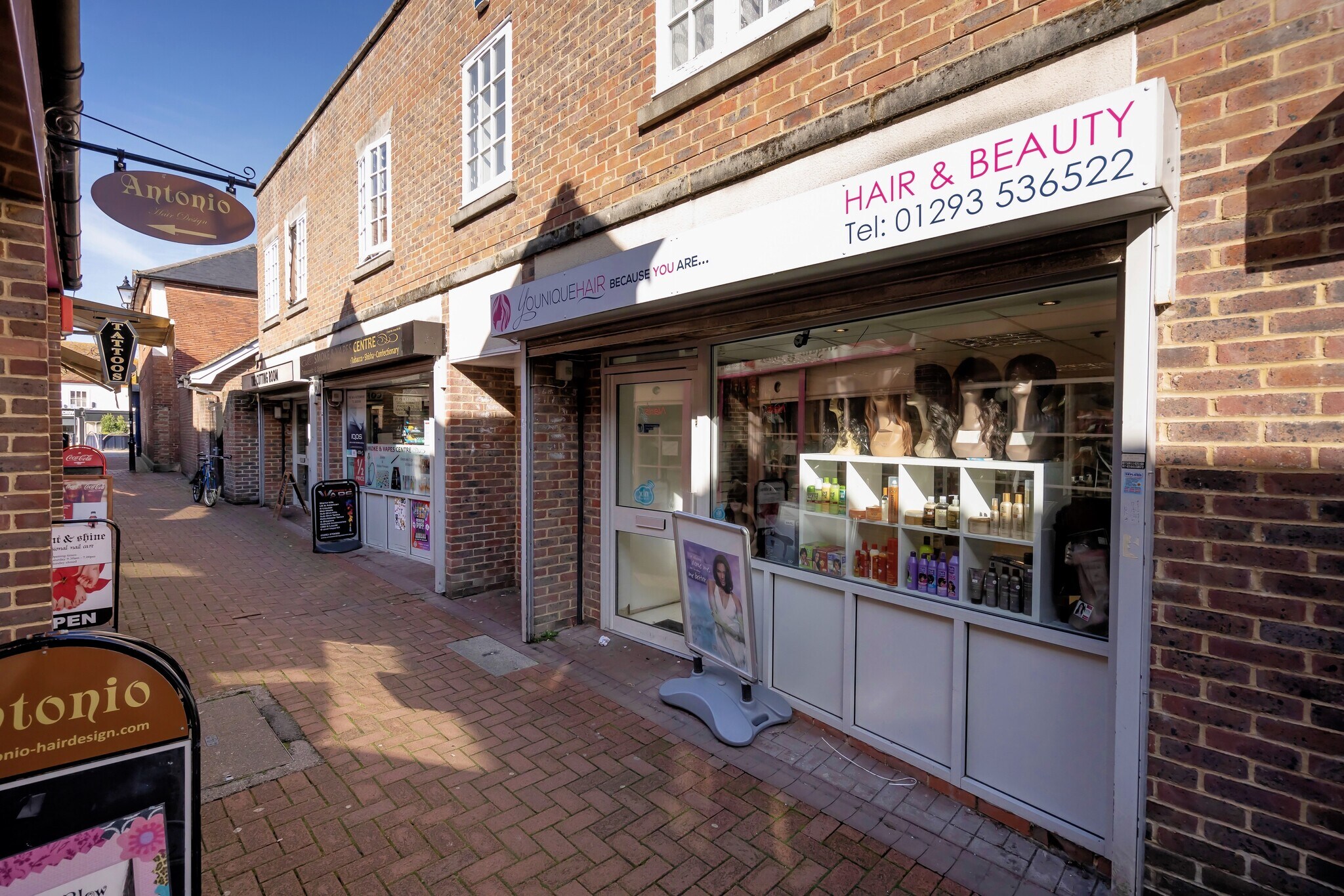 10-17 Church Walk, Crawley for sale Building Photo- Image 1 of 1