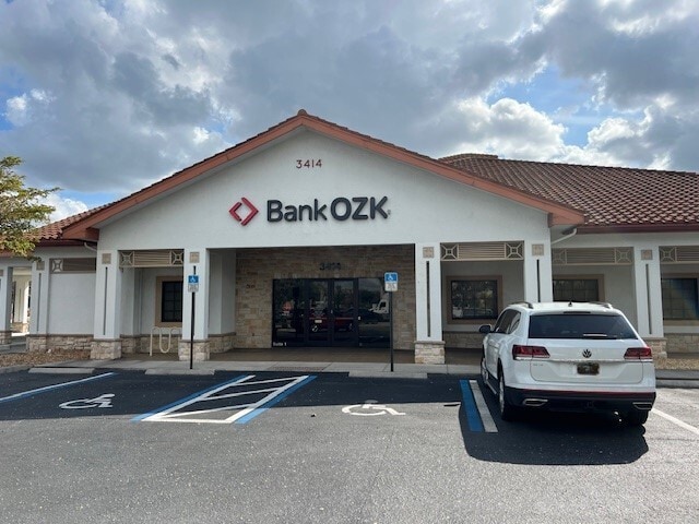 3414 Forum Blvd, Fort Myers, FL for lease - Building Photo - Image 2 of 13