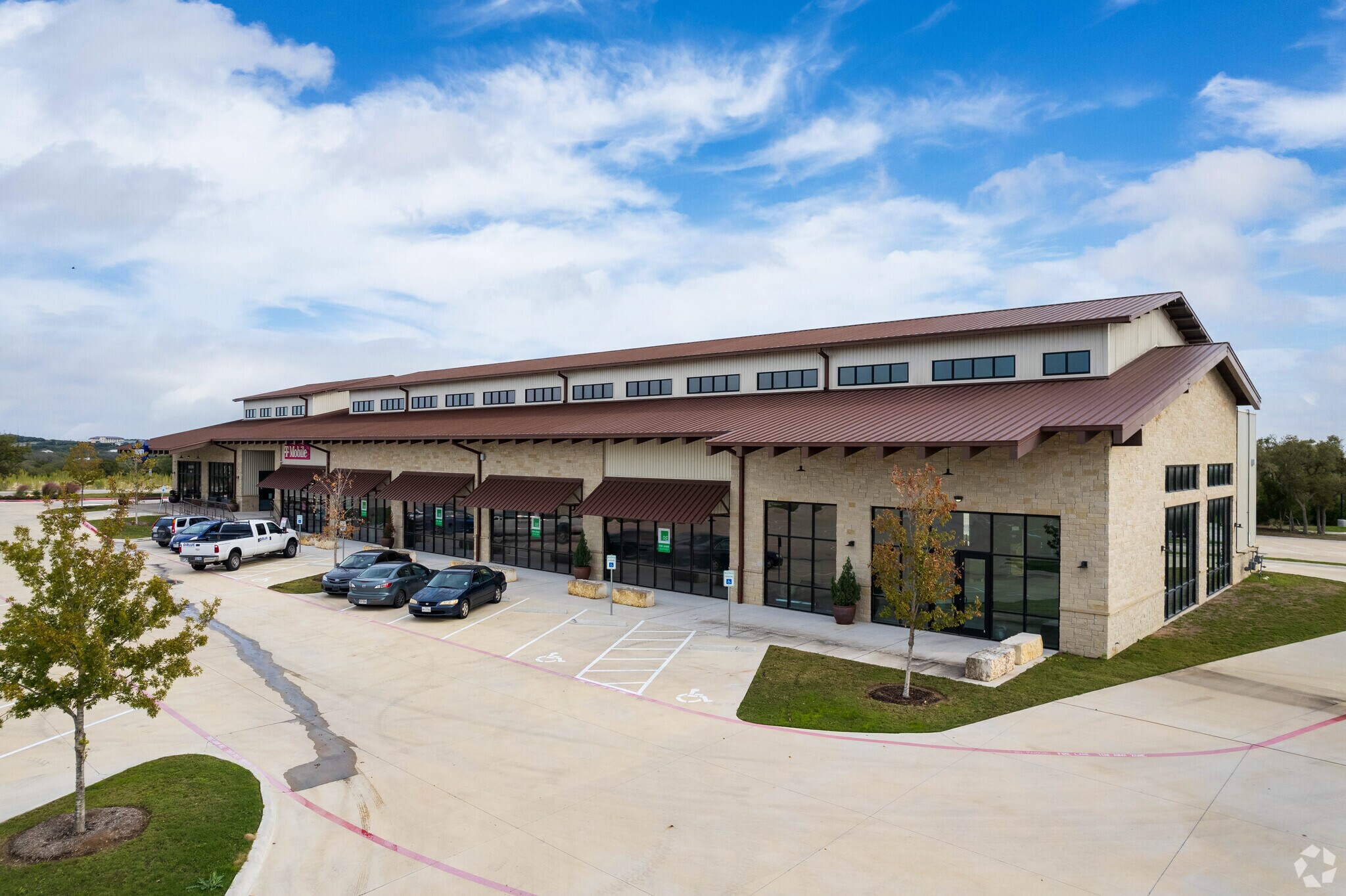 136 Drifting Wind Run, Dripping Springs, TX for lease Primary Photo- Image 1 of 61