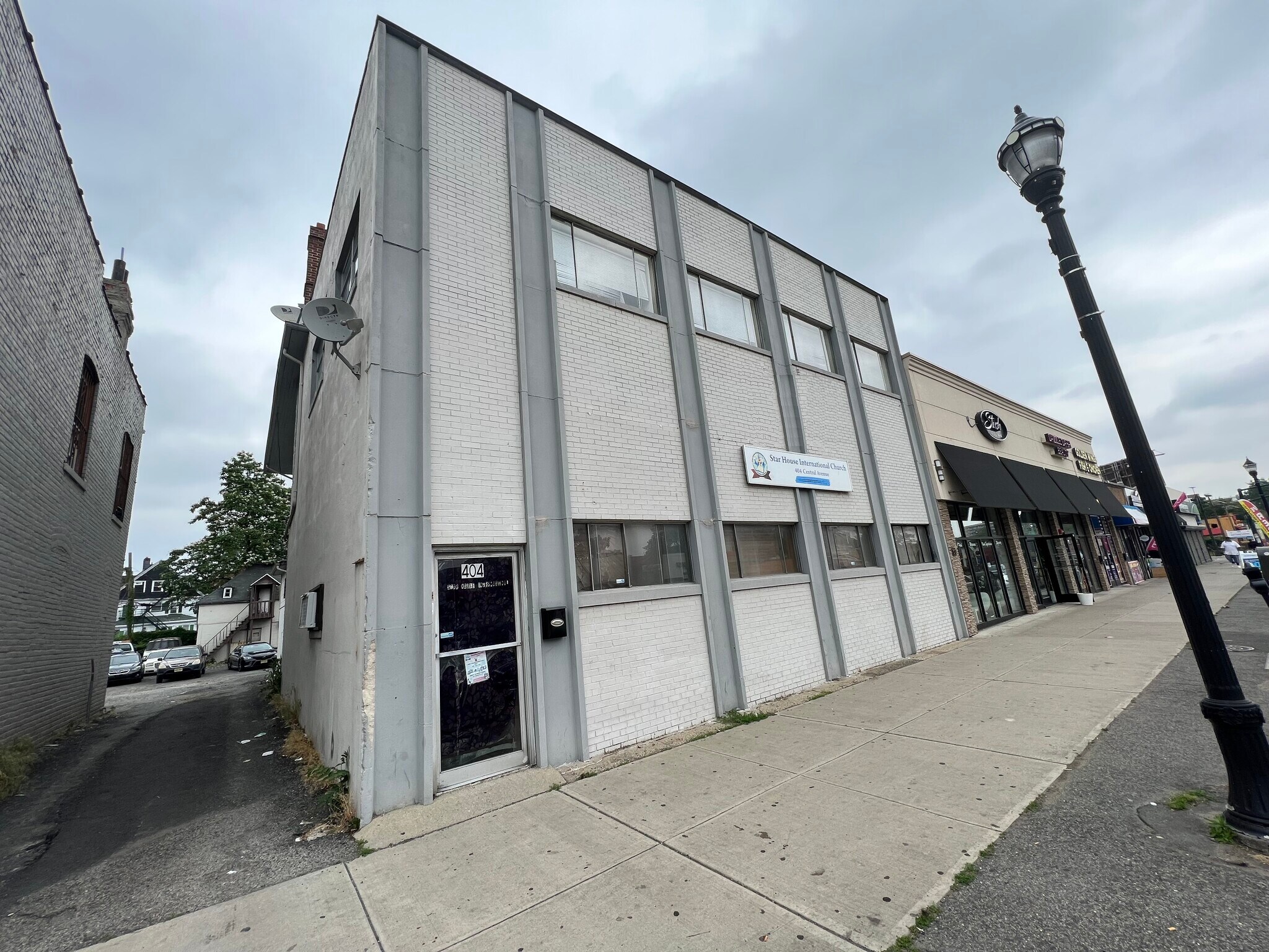 404 Central Ave, East Orange, NJ for sale Primary Photo- Image 1 of 19