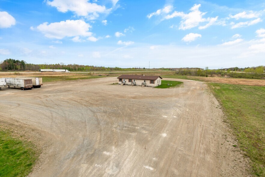 965 Dolan St, Peshtigo, WI 54157 965 S Dolan St & Hwy 141