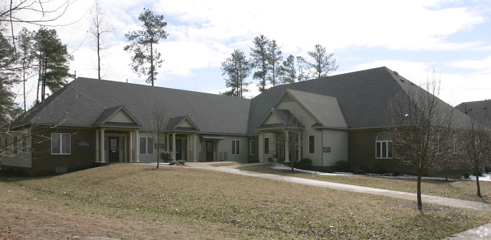 477 McLaws Cir, Williamsburg, VA for sale Primary Photo- Image 1 of 1