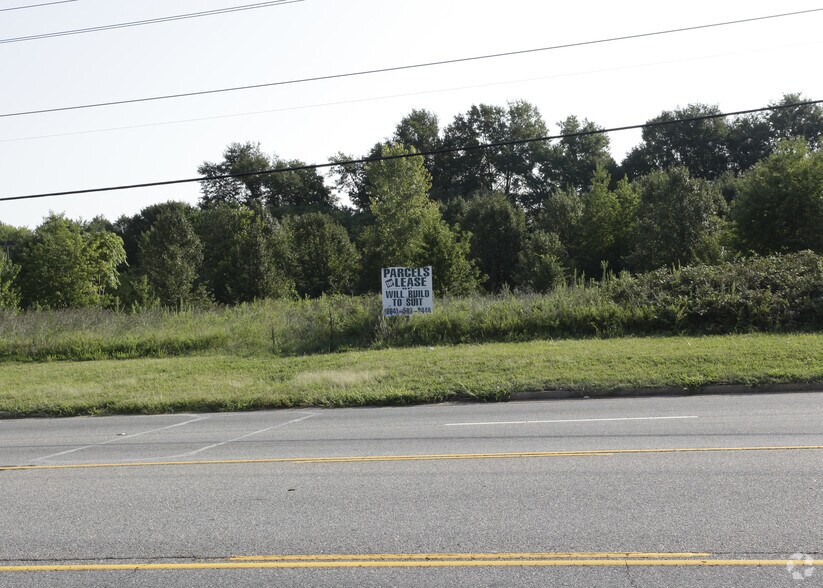 E Main St, Duncan, SC 29334