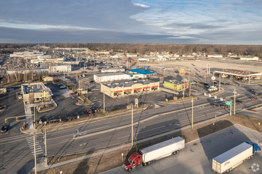 3015 Holland Sylvania Rd, Toledo, OH for lease - Aerial - Image 3 of 3