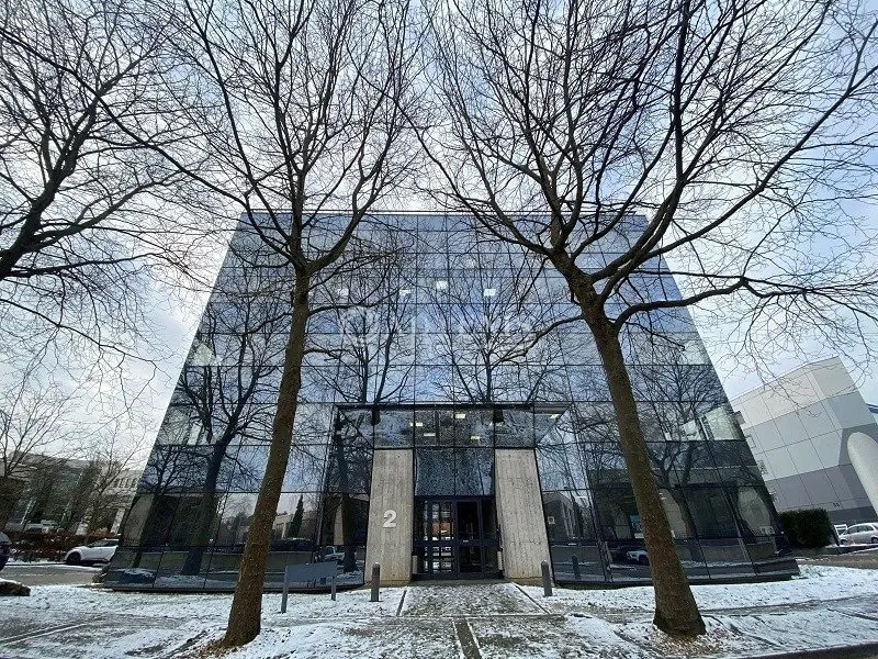 Office in Guyancourt for lease Building Photo- Image 1 of 6