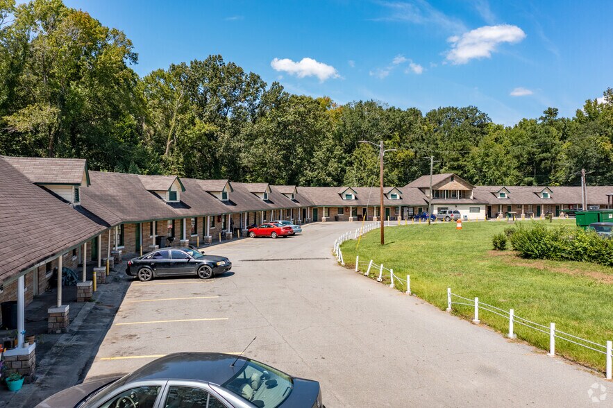 47394740 Houston Rd, Macon, GA 31216