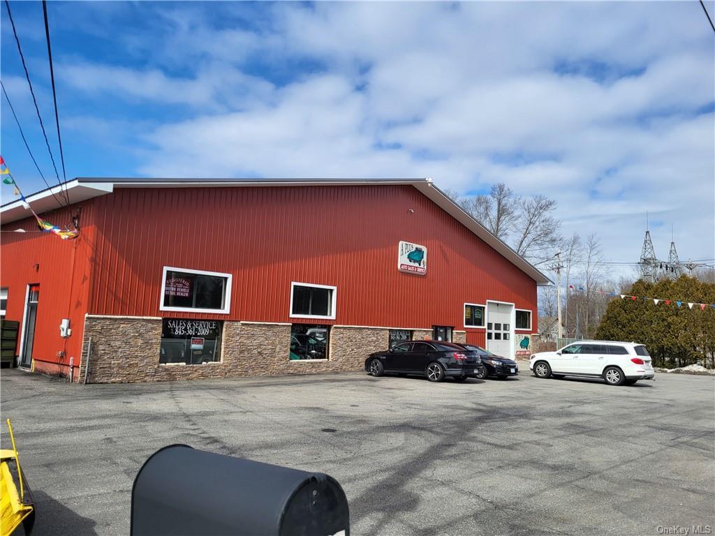 1424 Route 302, Middletown, NY for sale Building Photo- Image 1 of 1