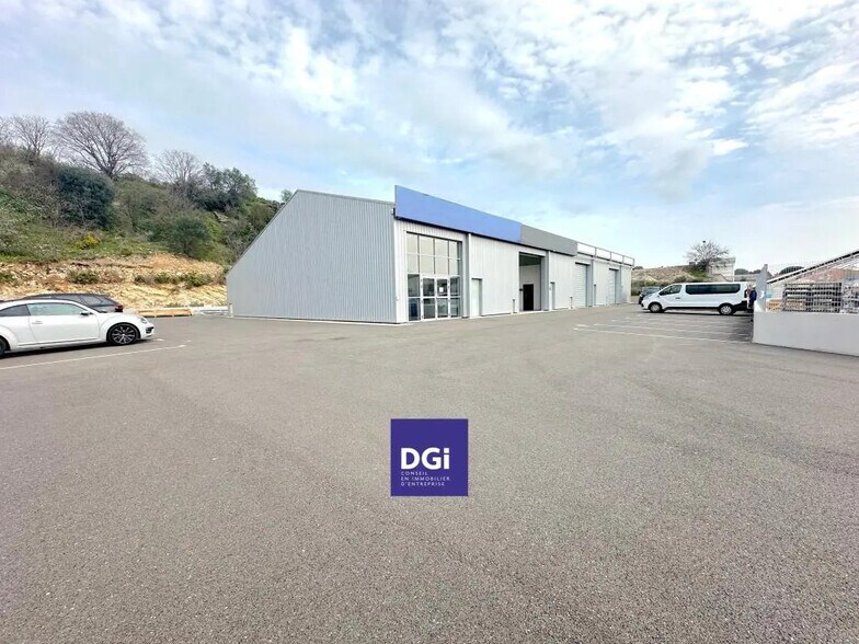 Flex in Nîmes for lease - Building Photo - Image 3 of 8