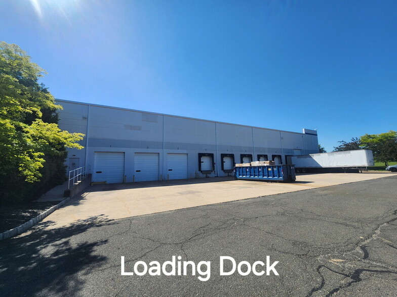 160 Pierce St, Somerset, NJ for lease - Building Photo - Image 2 of 14