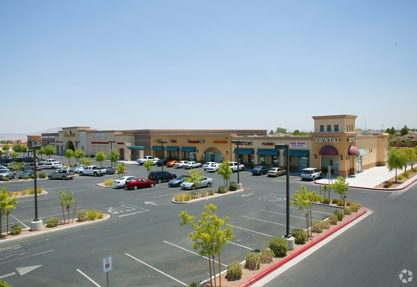 3073 W Craig Rd, North Las Vegas, NV for lease - Building Photo - Image 2 of 10