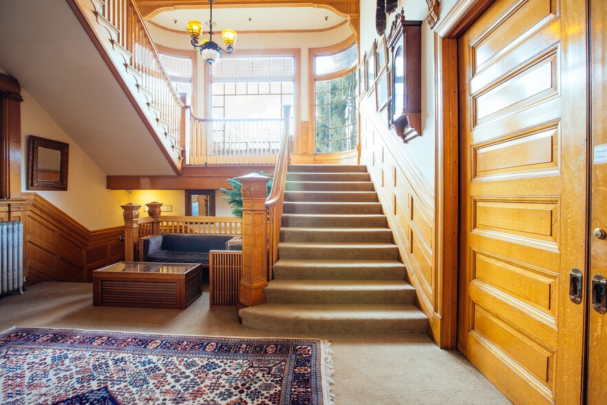 401 Broadway, Tacoma, WA for lease - Lobby - Image 3 of 13