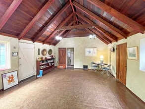 1672 University Ave, Berkeley, CA for lease Interior Photo- Image 2 of 9