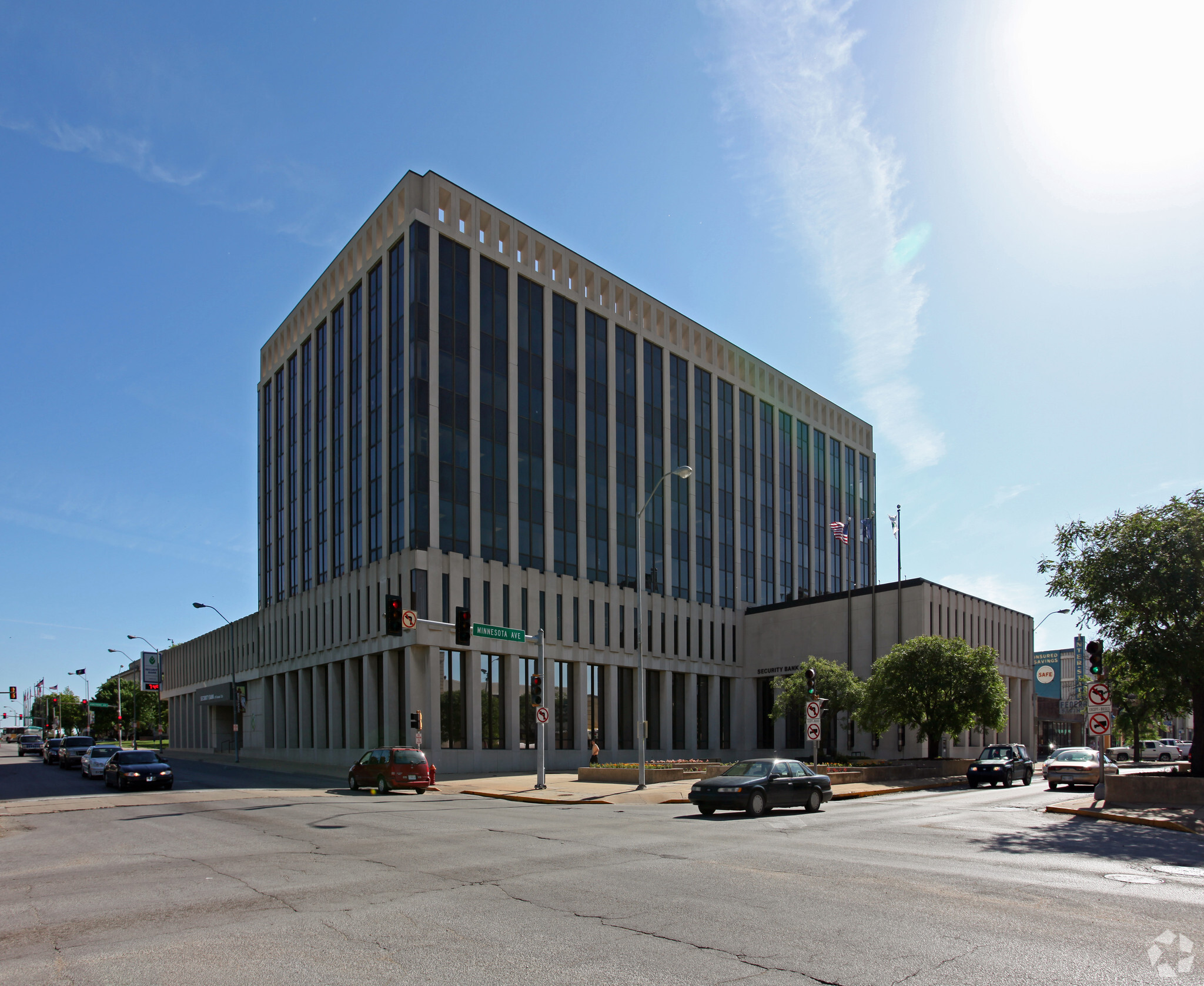 701-707 Minnesota Ave, Kansas City, KS for sale Primary Photo- Image 1 of 1