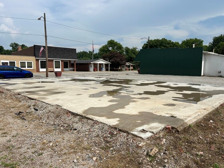 107 Main st, Hutsonville, IL for sale - Other - Image 1 of 6