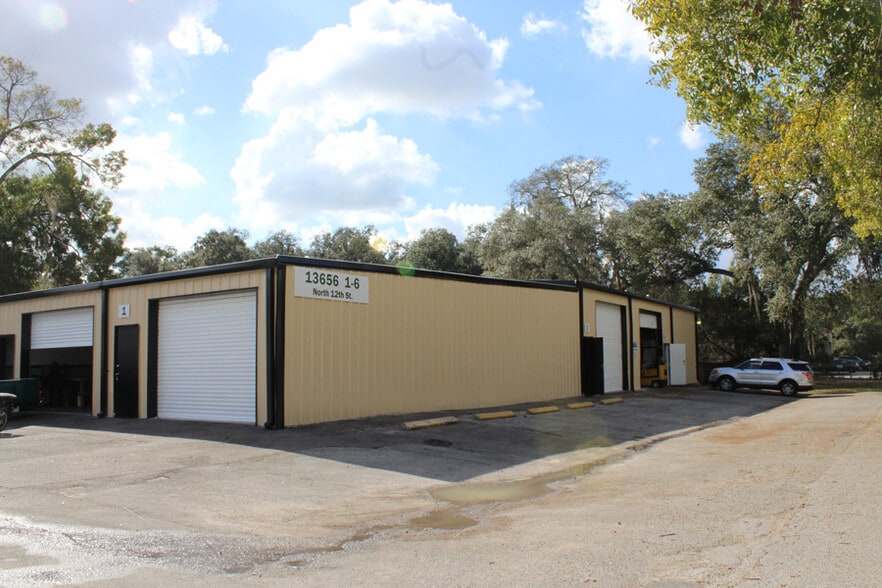 13652 N 12th St, Tampa, FL for lease - Building Photo - Image 1 of 4