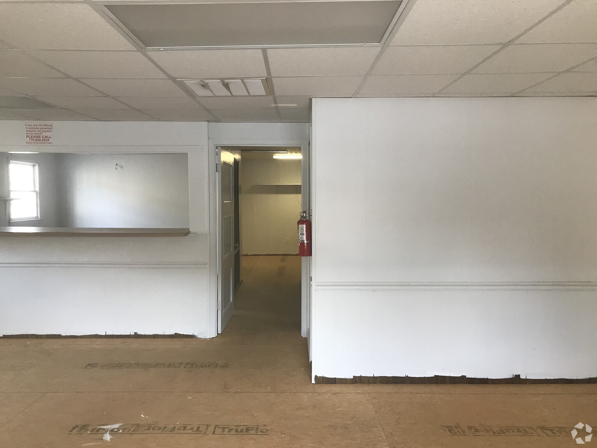 646 Mt Zion Rd, Jonesboro, GA for sale Interior Photo- Image 1 of 1