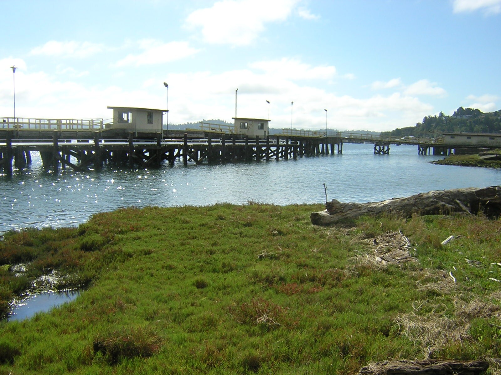 2250 N Bayshore Dr, Coos Bay, OR for sale Primary Photo- Image 1 of 1