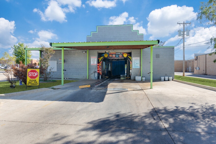 200 Speer St, Azle, TX for sale - Building Photo - Image 1 of 1