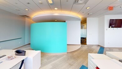 501 Brickell Key Dr, Miami, FL for lease Building Photo- Image 2 of 10