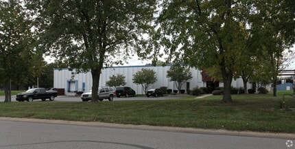 4011 E 138th St, Grandview, MO for lease Building Photo- Image 2 of 2