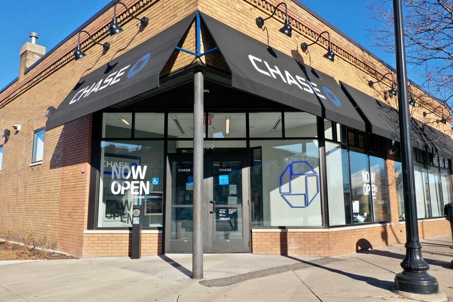 1100 Franklin Ave E, Minneapolis, MN for sale - Building Photo - Image 2 of 4