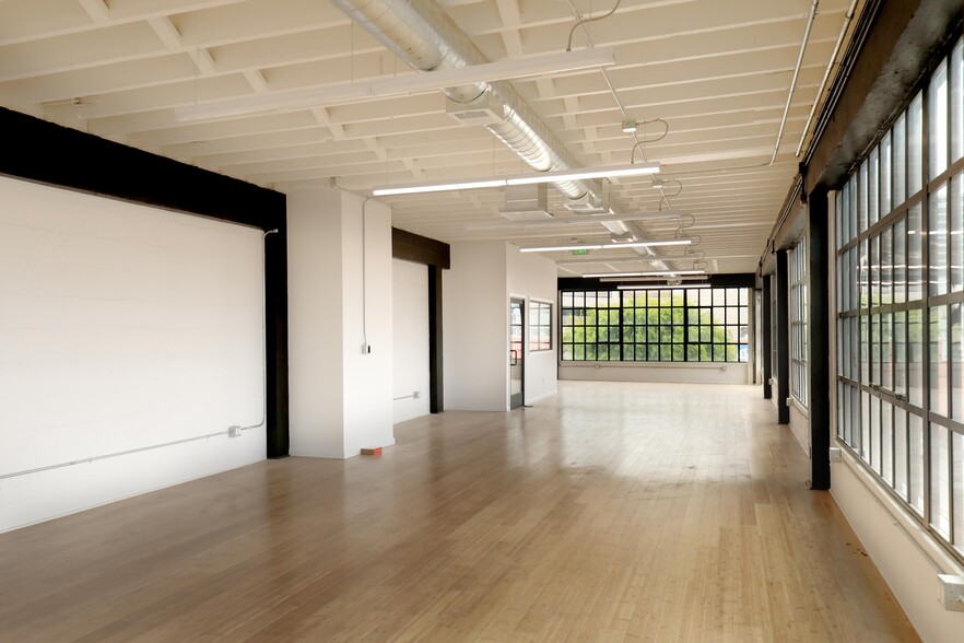 1539 Folsom St, San Francisco, CA for lease - Interior Photo - Image 2 of 6