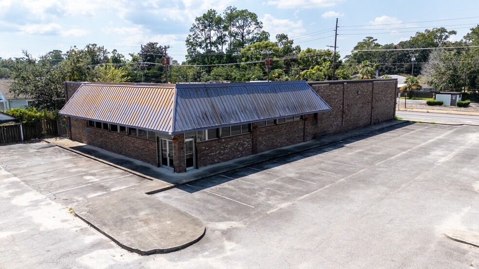 802 Pennsylvania Ave, Savannah, GA for sale - Building Photo - Image 1 of 21