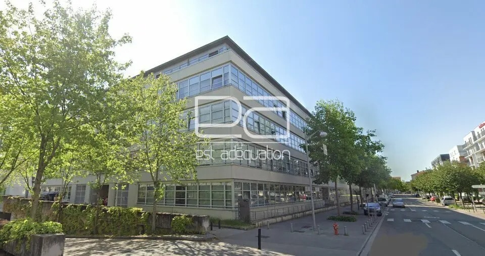 Office in Nancy for lease Building Photo- Image 1 of 12