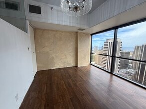 1188 Bishop St, Honolulu, HI for lease Interior Photo- Image 2 of 9