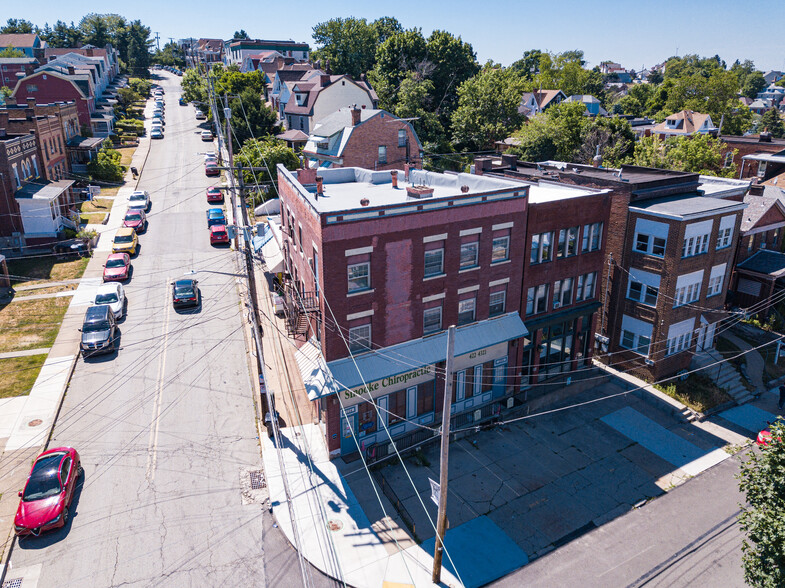 1154-1156 Greenfield Ave, Pittsburgh, PA for sale - Building Photo - Image 2 of 39