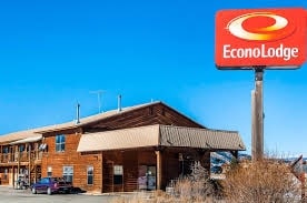 715 Highway 64 E, Eagle Nest, NM for sale - Primary Photo - Image 3 of 27
