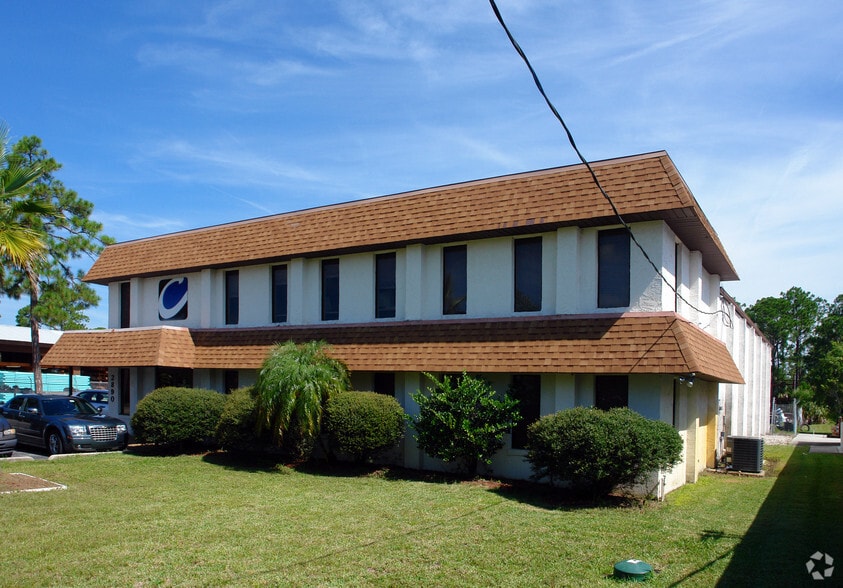 2890 Harper Rd, Melbourne, FL for lease - Primary Photo - Image 1 of 24