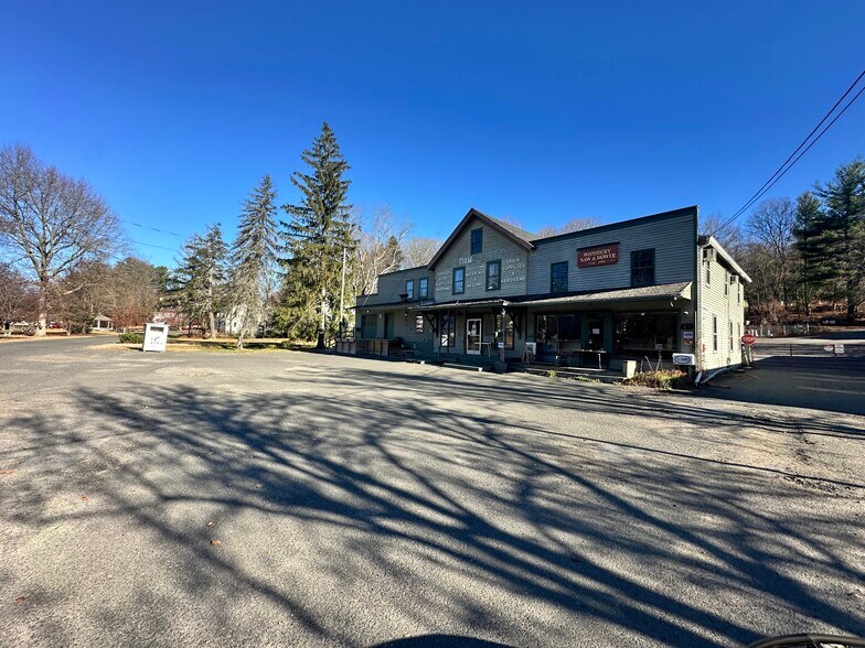 47 Main St S, Woodbury, CT for lease - Building Photo - Image 1 of 3