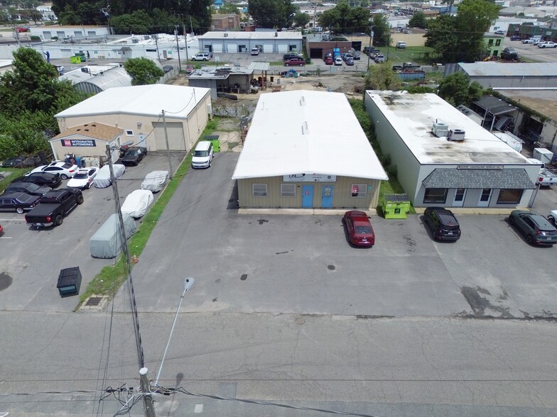 218 Pennsylvania Ave, Virginia Beach, VA for sale - Building Photo - Image 2 of 7