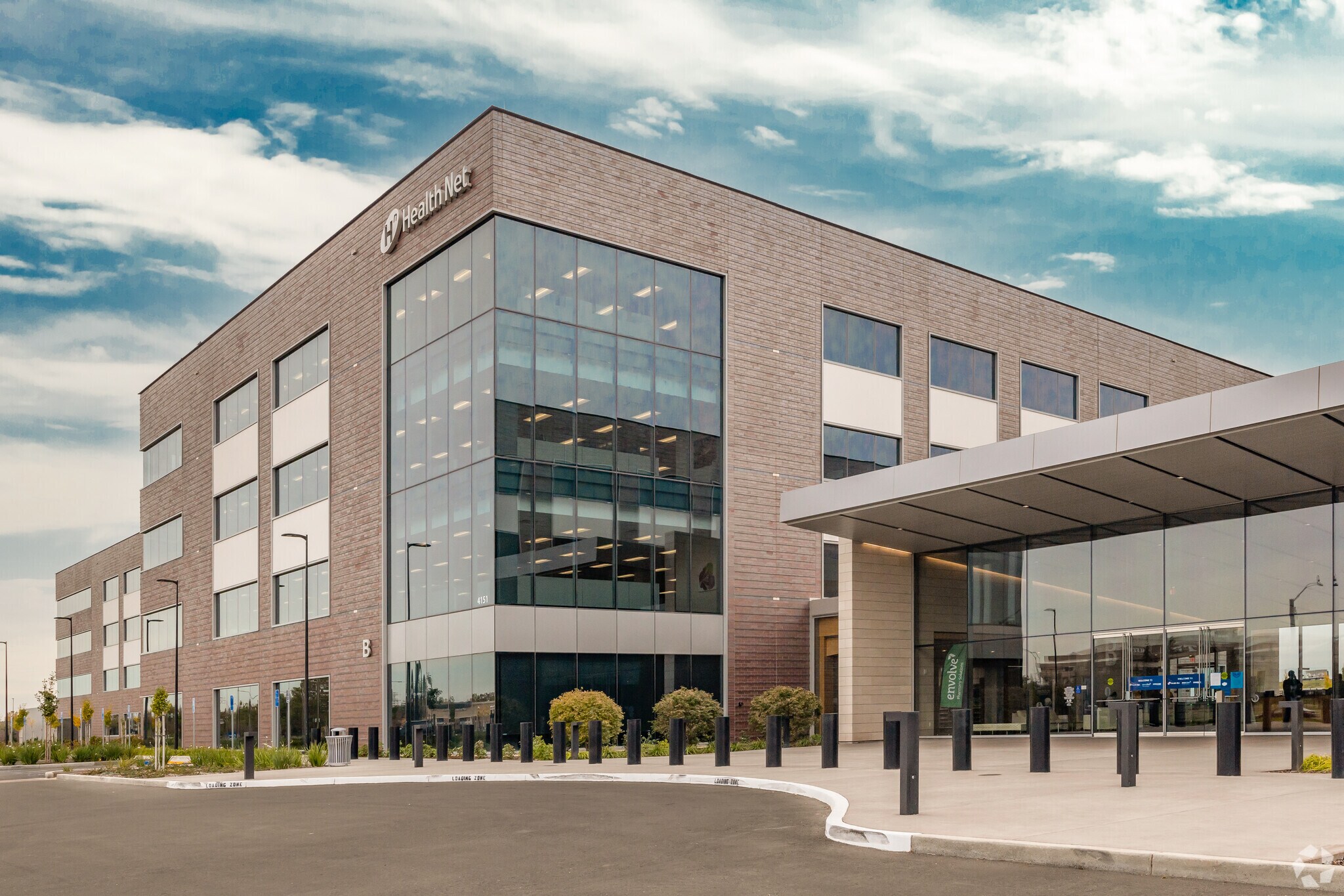 4151 E Commerce Way, Sacramento, CA for lease Building Photo- Image 1 of 9