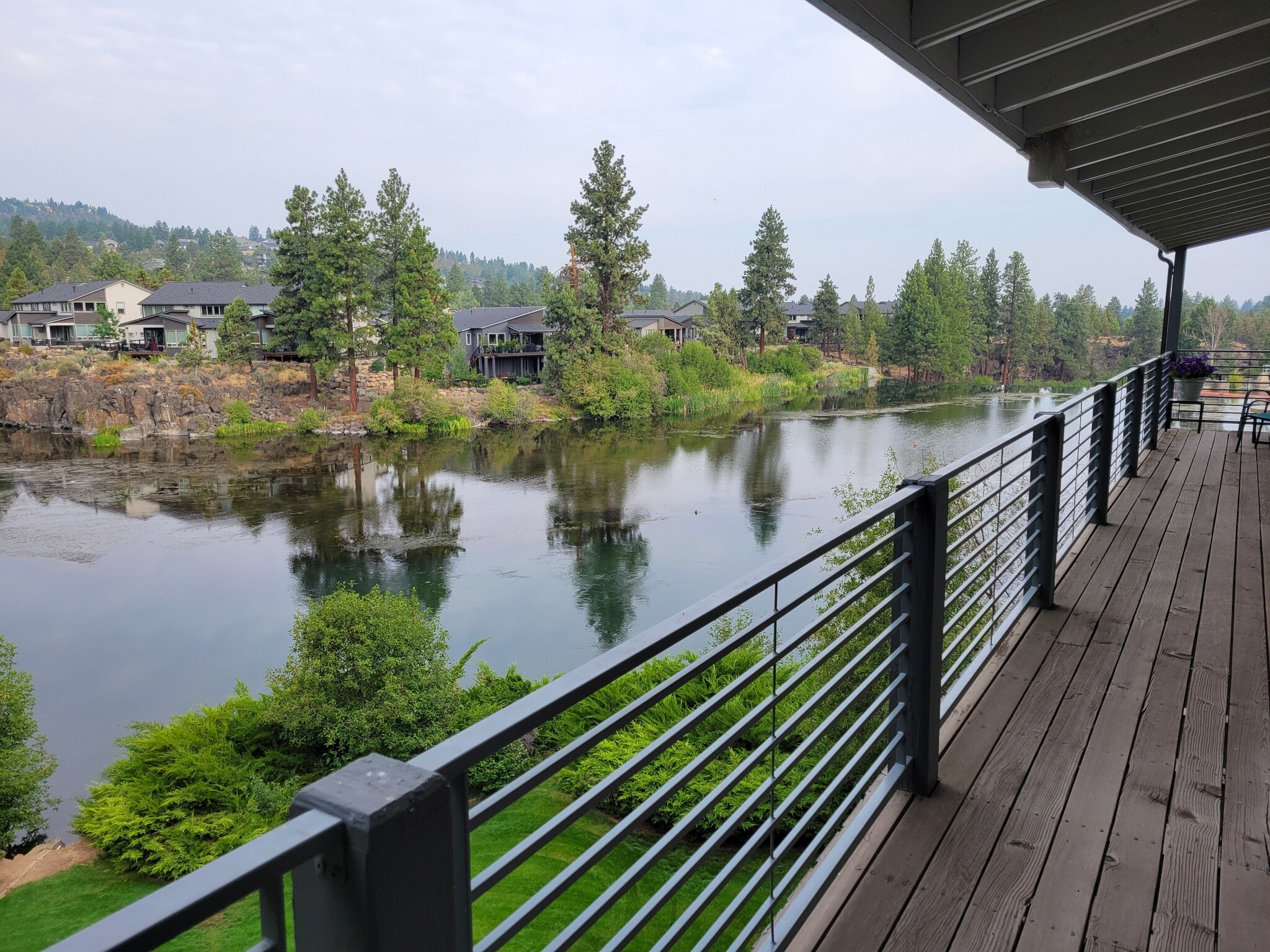 2445 NE Division St, Bend, OR for lease Building Photo- Image 1 of 5