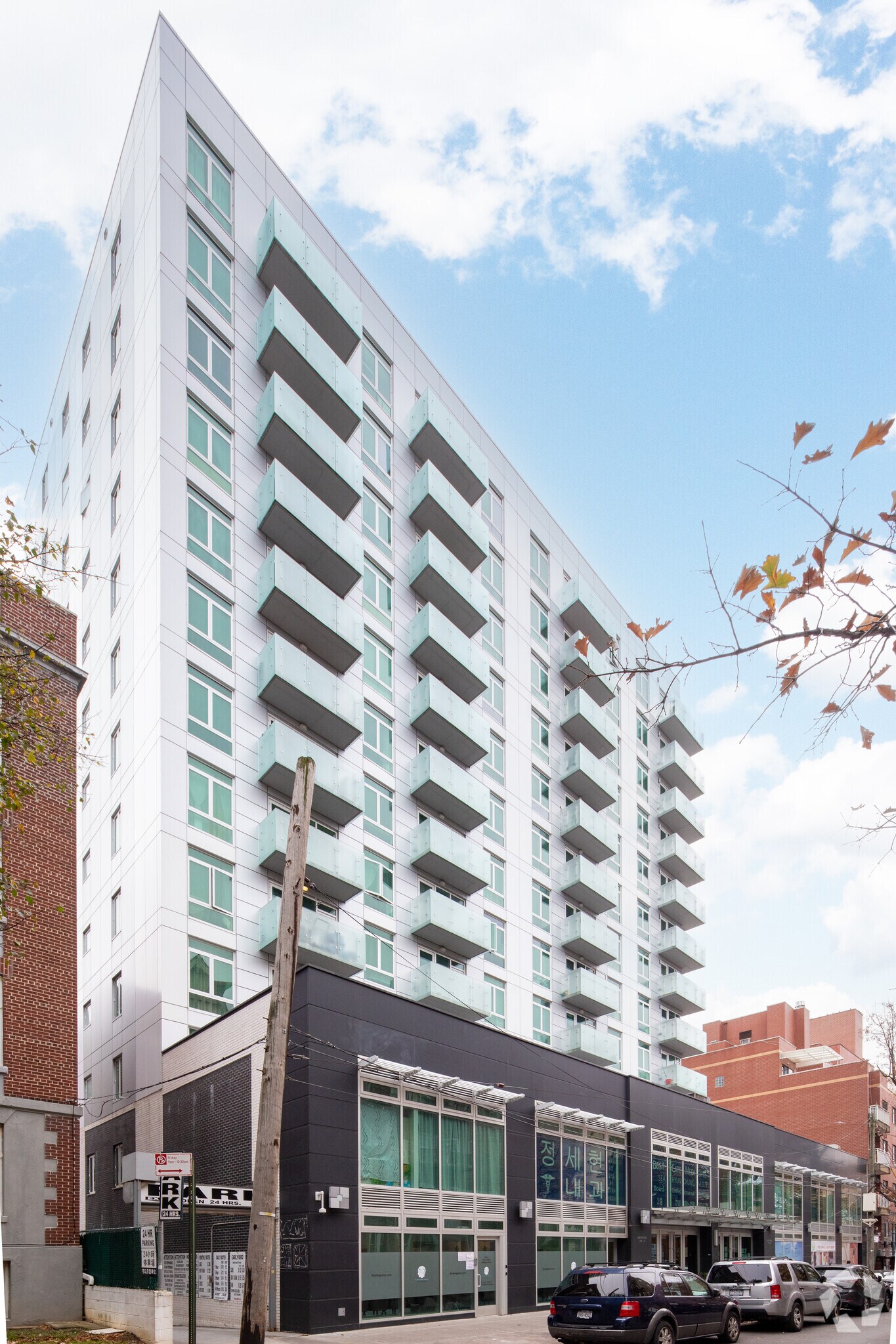 142-38 37th Ave, Flushing, NY for sale Primary Photo- Image 1 of 1