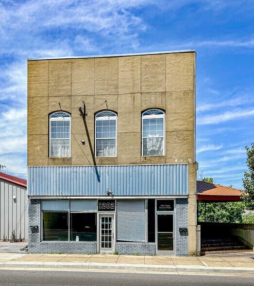 1202 Main St, Benton, KY for sale - Primary Photo - Image 1 of 1