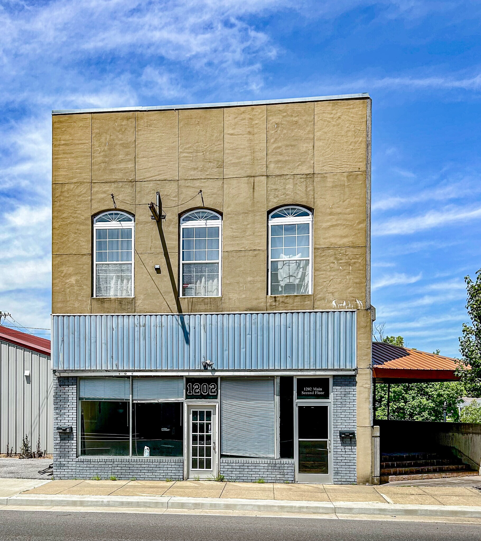 1202 Main St, Benton, KY for sale Primary Photo- Image 1 of 1