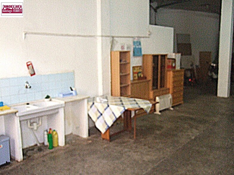 Retail in Benifaió, Valencia for sale - Building Photo - Image 2 of 5