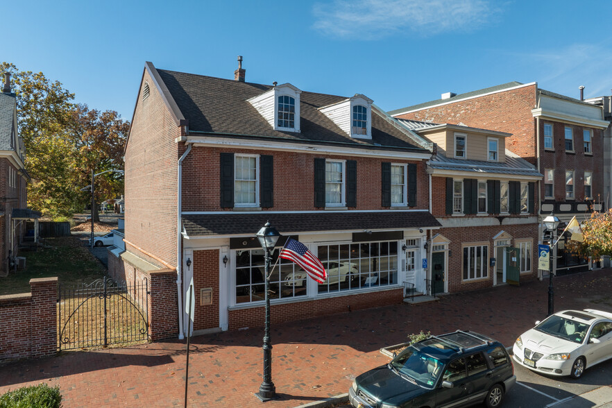 332-334 High St, Burlington NJ - Loft