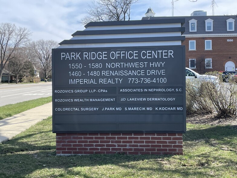 1460 Renaissance Dr, Park Ridge, IL for lease - Building Photo - Image 1 of 5