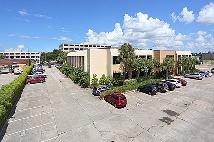 824 Elmwood Park Blvd, New Orleans, LA for lease - Building Photo - Image 3 of 22