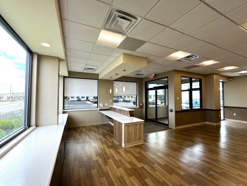 8-20 Prestige Plaza Dr, Miamisburg, OH for lease Lobby- Image 1 of 22