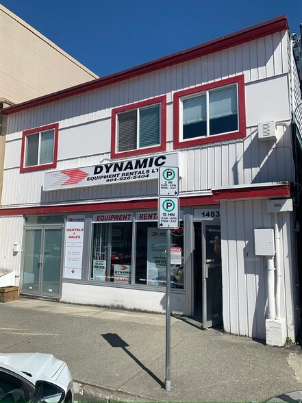 1485 Clyde Ave, West Vancouver, BC for lease - Primary Photo - Image 1 of 12