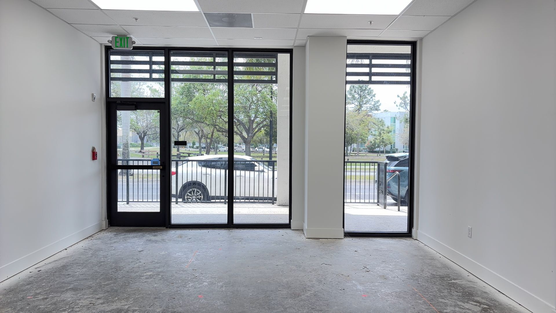 26215 S Dixie Hwy, Homestead, FL for lease Interior Photo- Image 1 of 3